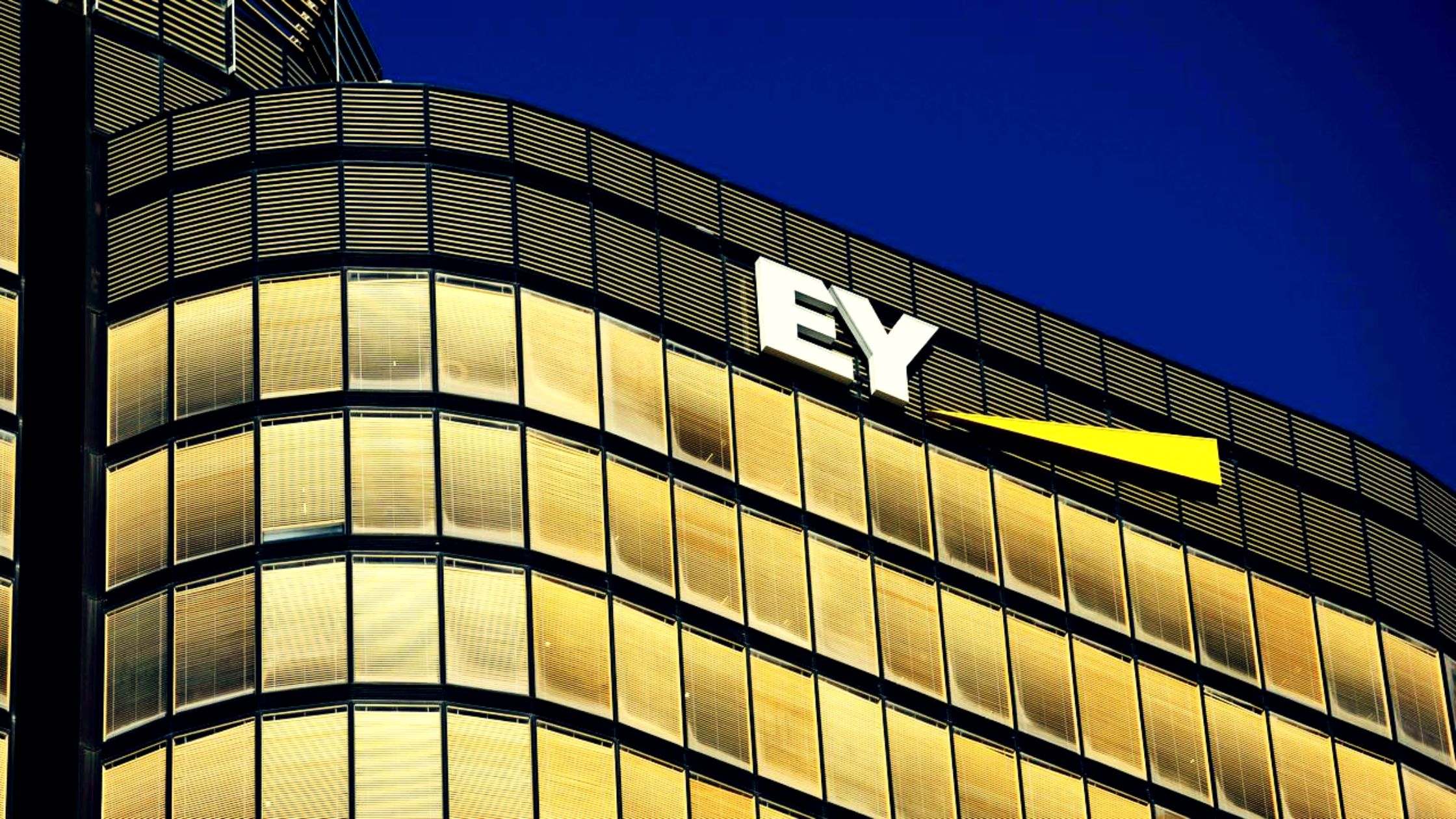 EY AI Data Analytics
